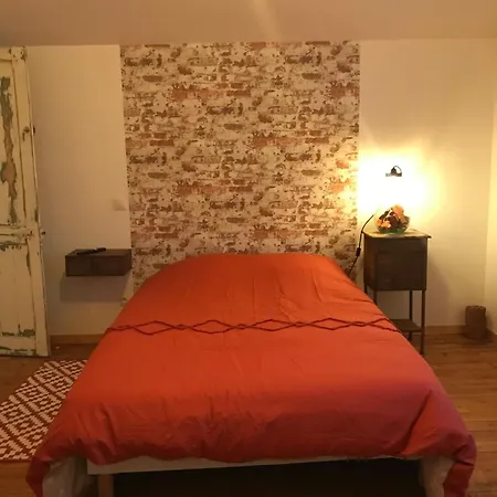 La Aux Briques Oranges Séjour chez l'habitant